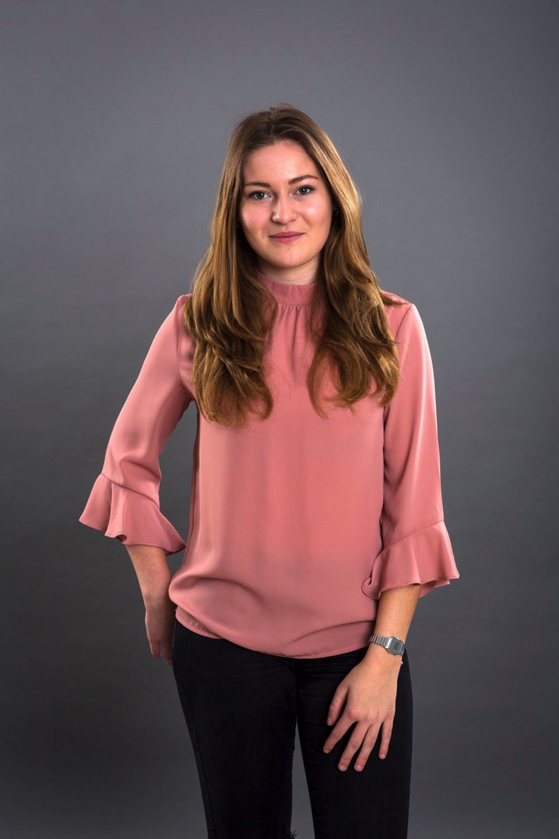 Bewerbungsfoto-2-im-Fotostudio-Studio-Seefeld-am-Pilsensee.jpg