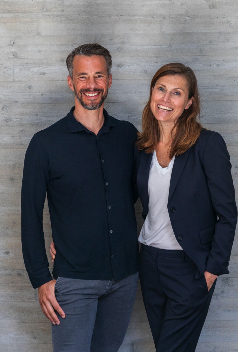 Pärchenfoto-1-im-Fototstudio-Studio-Seefeld-am-Pilsensee